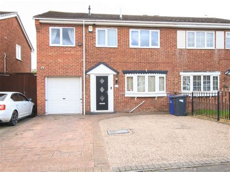 4 Bed Semi Detached House For Sale In Farringdon Drive New Rossington