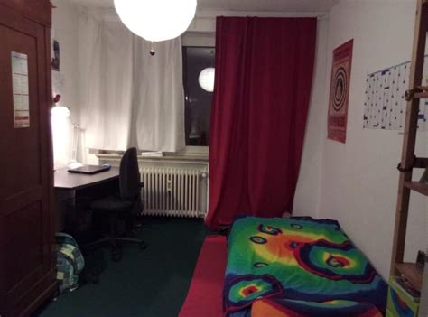 M Bliertes Qm Zimmer In Netter Er Wg Zentral In Gie Ener Innenstadt