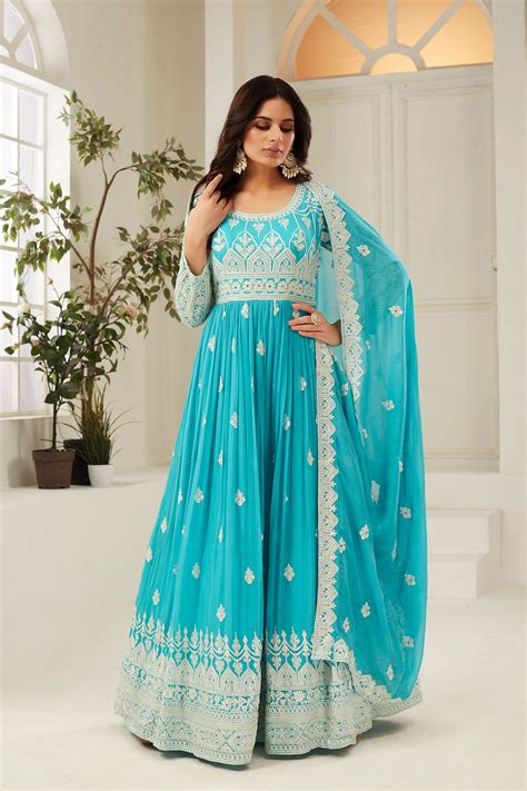 Explore Samyakk Where Ethnic Elegance Meets Designer Salwar Kameez