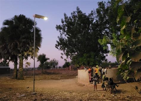 30 000 lampadaires solaires installés pour le projet PEP S au Togo