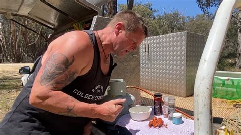 CATCH AND COOK YABBIES 🦞 - YouTube