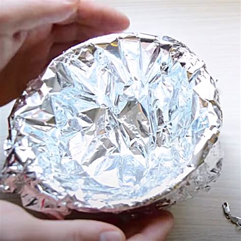 The Silver Saver: 5 Easy Tricks With Aluminum Foil To Shine Your Treasures