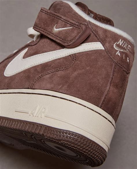 Snkr Twitr On Twitter Nike Air Force Mid Chocolate Dropped On