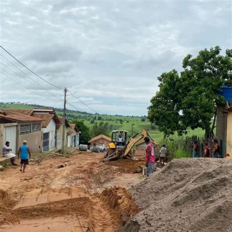 Prefeitura De Medeiros Neto Avan A Obras Em Itupeva Ap S Fortes