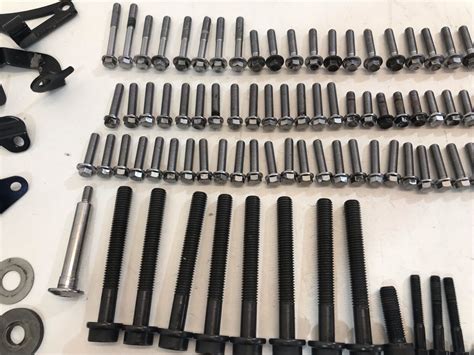 Kit Viti E Bulloni Motore Triumph Speed Triple S Bolts