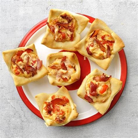 Mini Bacon & Cheese Pizza Cups | Savory