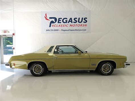 1974 Oldsmobile Cutlass Supreme - Pegasus Classic Motors