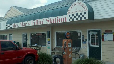 Mrs Mac’s Fillin’ Station Vero Beach Jeff Eats