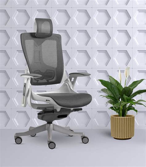 High Back Executive Revolving Chair Luxury For Your Office