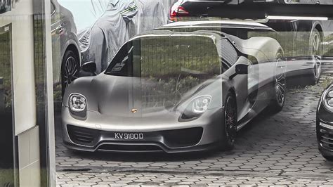 Extremely Rare Porsche 918 Spyder Spotted In Malaysia Youtube