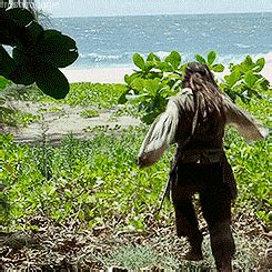 pirates of the caribbean captain jack sparrow gif | WiffleGif