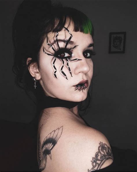 Creepy Spider Makeup For Halloween 2020 - The Glossychic