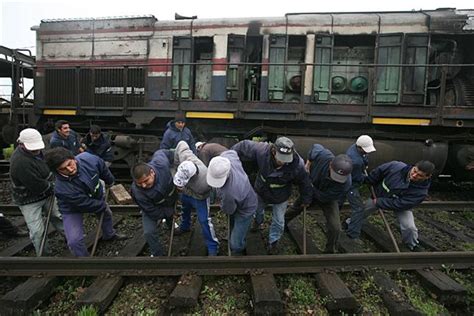 Cr Nica Ferroviaria Solidaridad Con Los Trabajadores Ferroviarios