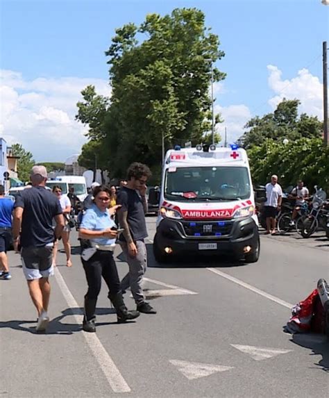 Incidente A Viareggio Chi Era La Vittima Leonardo Brown