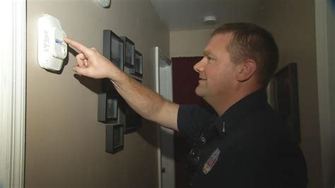 Columbus Firefighters To Install Free Smoke Alarms In Hilltop Neighborhood