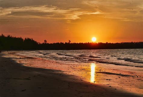 Stunning Lotus Ponds & White Sand Beaches At The Sarojin Khao Lak