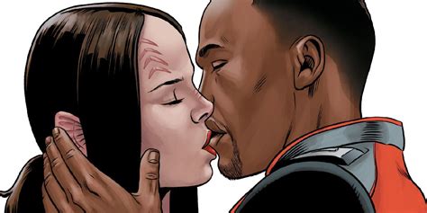 Yes, The Orville's Alara & LaMarr Had a Secret Off-Screen Romance