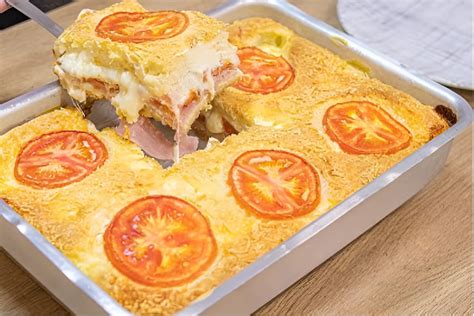 Bauru De Forno Perfeito Para Servir No Lanche Da Tarde