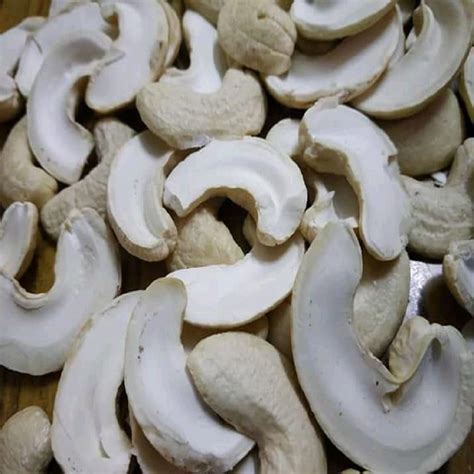 Halves Split Cashew Nut W450 At Rs 600 Kg In Panruti ID 27332893933