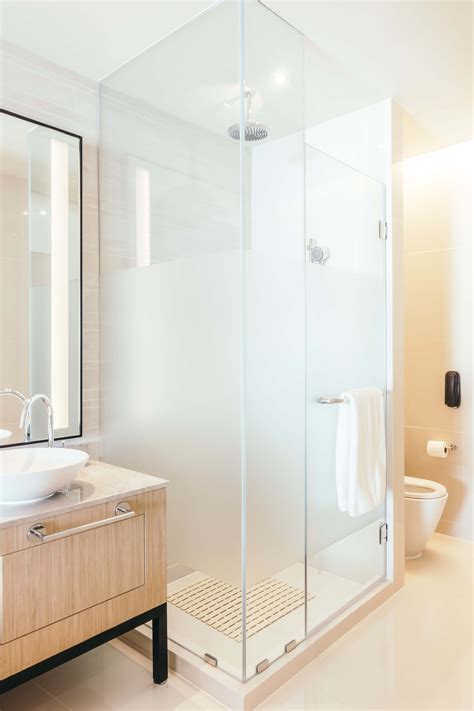 Unique Shower Door Ideas For Small Bathrooms