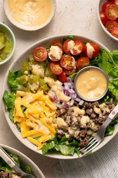 15-Minute Cheeseburger Salad - The Natural Nurturer