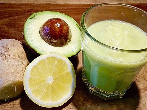 Obst Smoothie Mit Avocado Und Ingwer Von Chefkoch Schnuffel Chefkoch