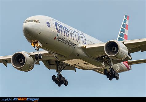 Boeing 777 223 ER American Airlines N796AN AirTeamImages