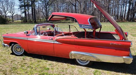 1959 Ford Galaxie | GAA Classic Cars