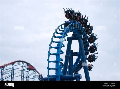 Twister Fairground Ride Hi Res Stock Photography And Images Alamy