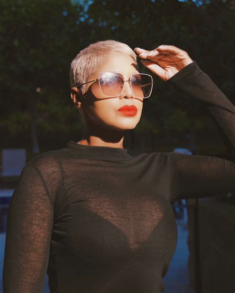 Toni Braxton On Twitter Toni Braxton Pixie Cut Celebrity Look