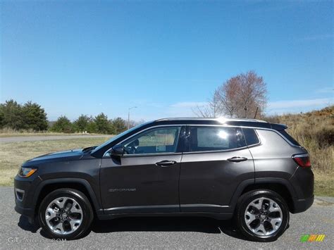 2020 Granite Crystal Metallic Jeep Compass Limted 4x4 137559847 Photo