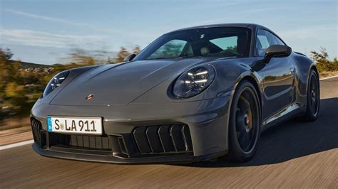 2025 Porsche 911 GTS Now Packs A Hybrid Powertrain