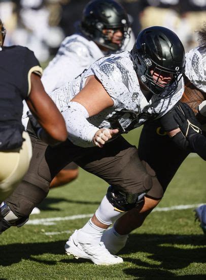 Oregon Offensive Lineman Tj Bass 56 Editorial Stock Photo Stock Image