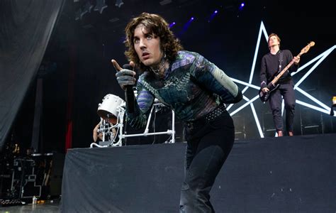 Watch Bring Me The Horizon Debut Kool Aid At UK Tour Opener