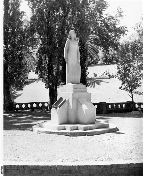 Pioneer Women S Memorial Photograph State Library Of South Australia