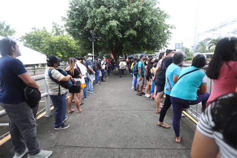 Long Lines Photos Philippine News Agency