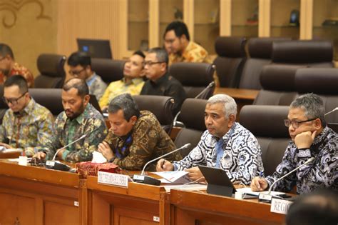 Komisi Vii Dpr Gelar Rdp Dengan Dirut Pertamina Hulu Energi Sinpo Id