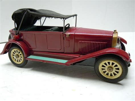 Vintage Japan SSS Tin Friction Packard Convertible Car A RUNS NO