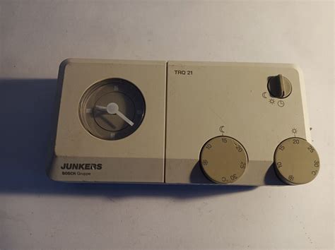 Junkers Bosch Gruppe TRQ 21 Raumthermostat Raumtemperaturregler EBay