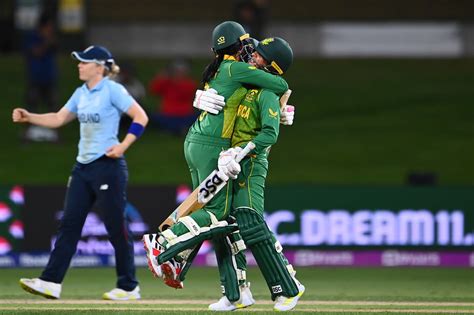 Trisha Chetty And Shabnim Ismail Celebrate The Victory Espncricinfo