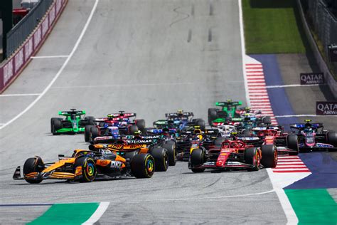 Formule 1 Tijden Oostenrijk Hoe Laat Begint Vandaag De Grand Prix Van