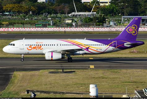 HS TXB Thai Smile Airbus A320 232 Photo By HUNG CHIA CHEN ID 1378498