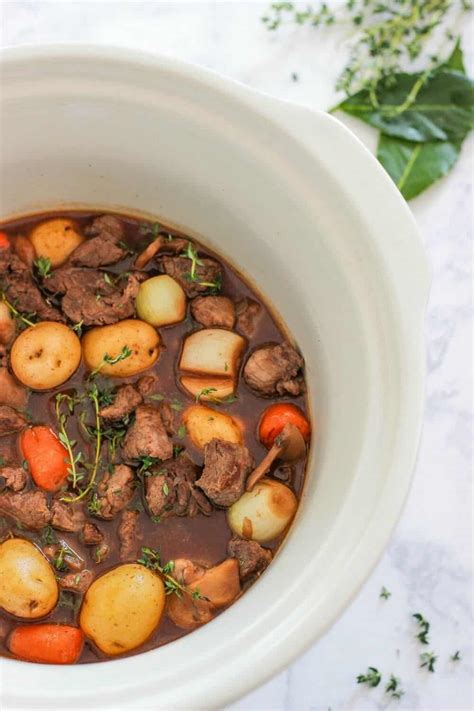 Slow Cooker Beef Bourguignon