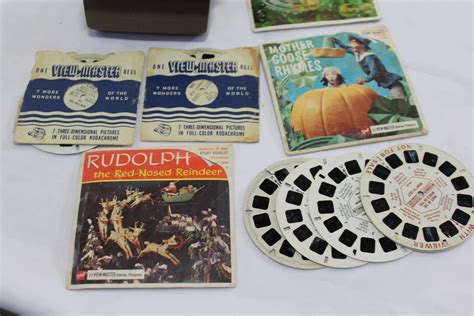 VIEW MASTER AND DISCS