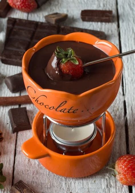 Ricetta Fonduta Di Cioccolato Il Club Delle Ricette