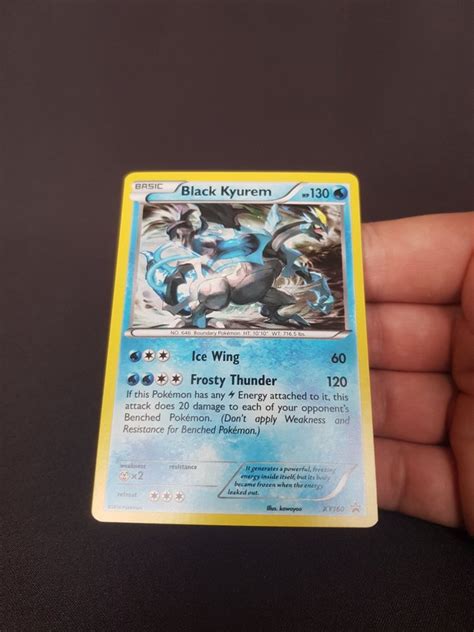 Se produkter som liknar Black Kyurem EX XY160 Holo Pr på Tradera