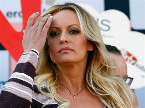 Cine E Stormy Daniels Femeia Din Cauza C Reia Donald Trump A Fost Pus