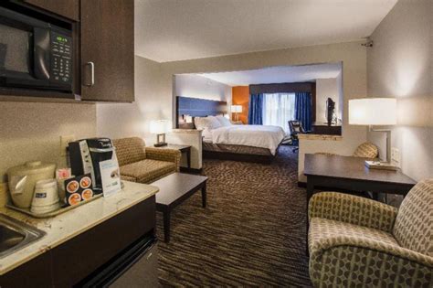 Holiday Inn Express Hotel & Suites Sioux Falls-Brandon in Brandon (SD ...