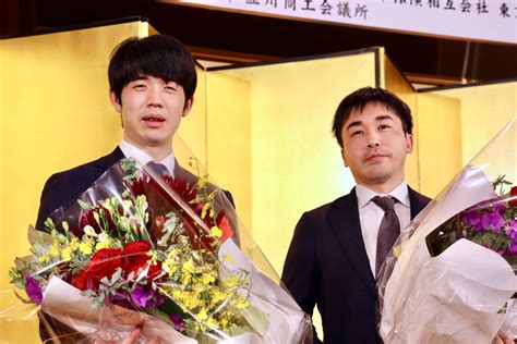 王将戦第4局立川立飛対局「前夜祭」をレポート！藤井聡太八冠が王将防衛へ抱負を語る 多摩ポン