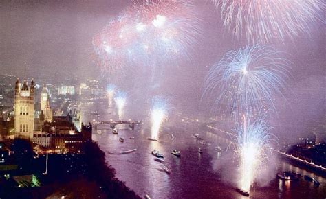 London Millennium Celebrations 31st December 1999 - Merlin Fireworks